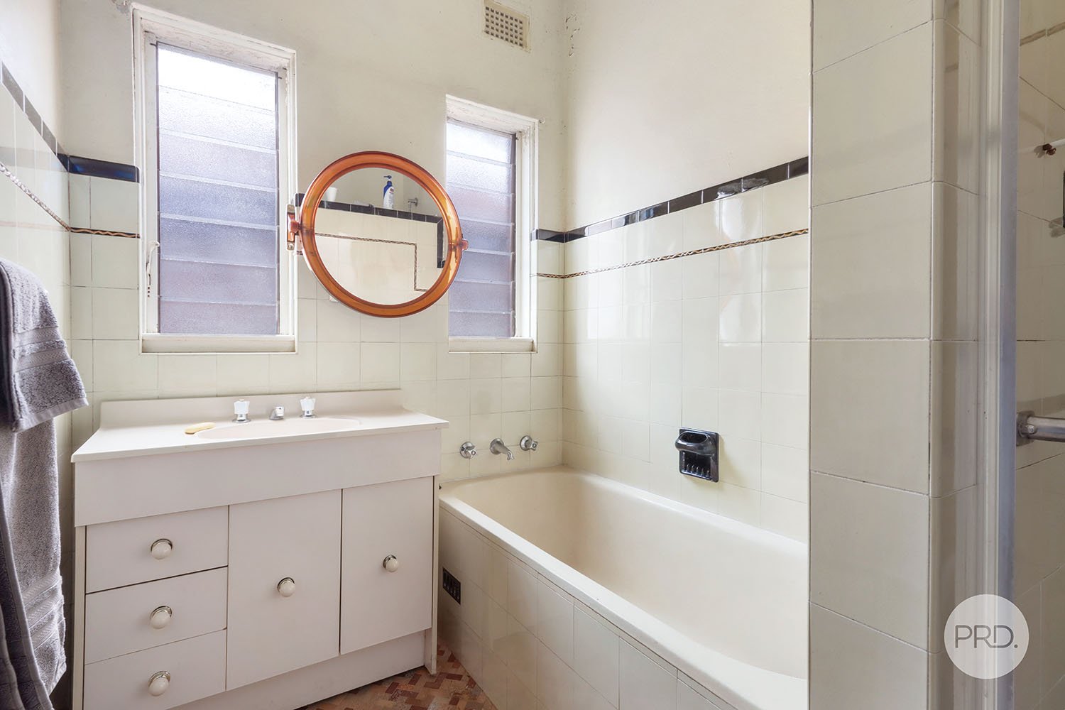 18 Vanessa Street BEVERLY HILLS 8