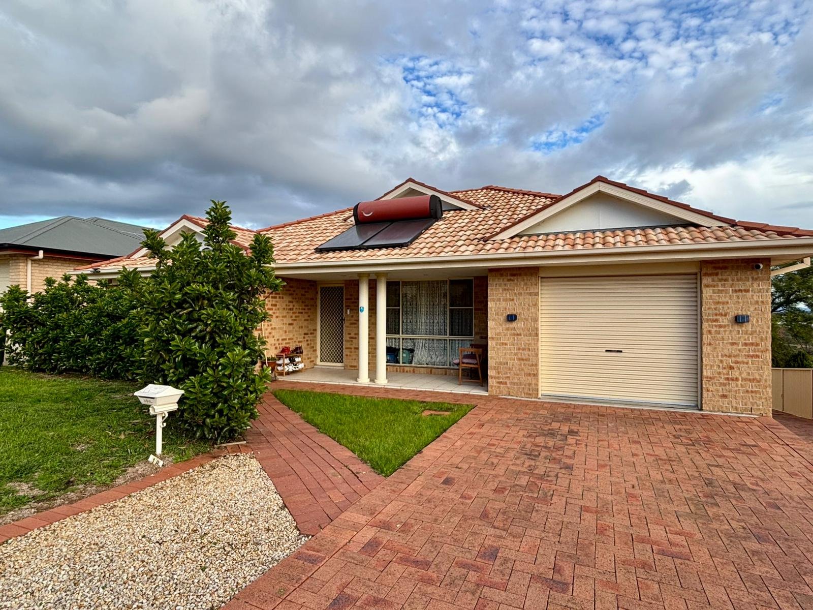18 Ventnor Drive NORTH TAMWORTH 1