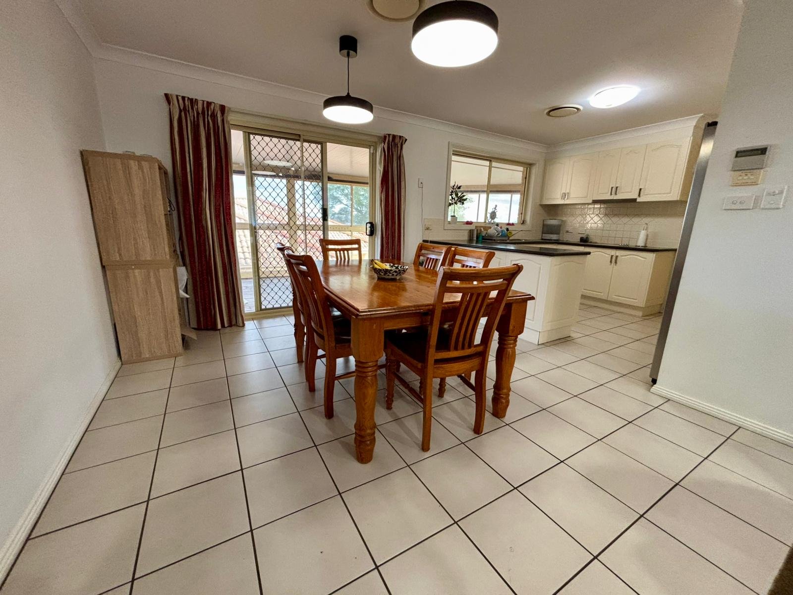 18 Ventnor Drive NORTH TAMWORTH 9