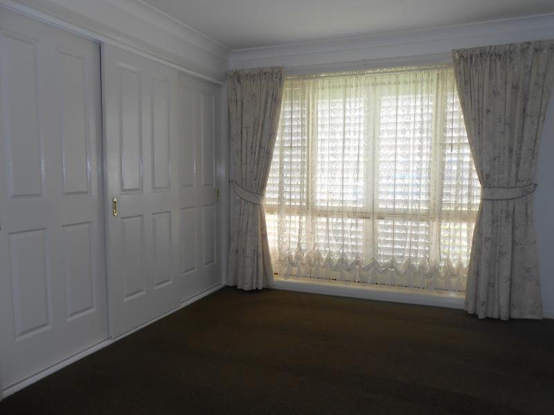 18 Ventnor Drive TAMWORTH 4