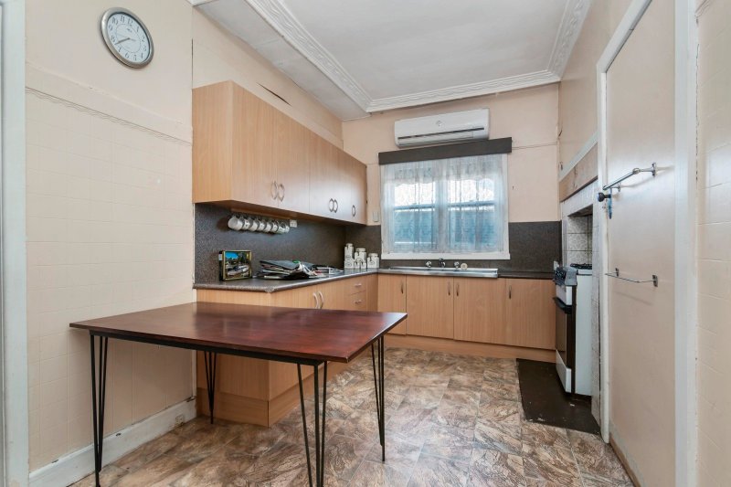 18 Victoria Street EAGLEHAWK 4