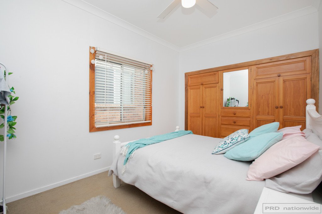 18 Vindin Street RUTHERFORD 9