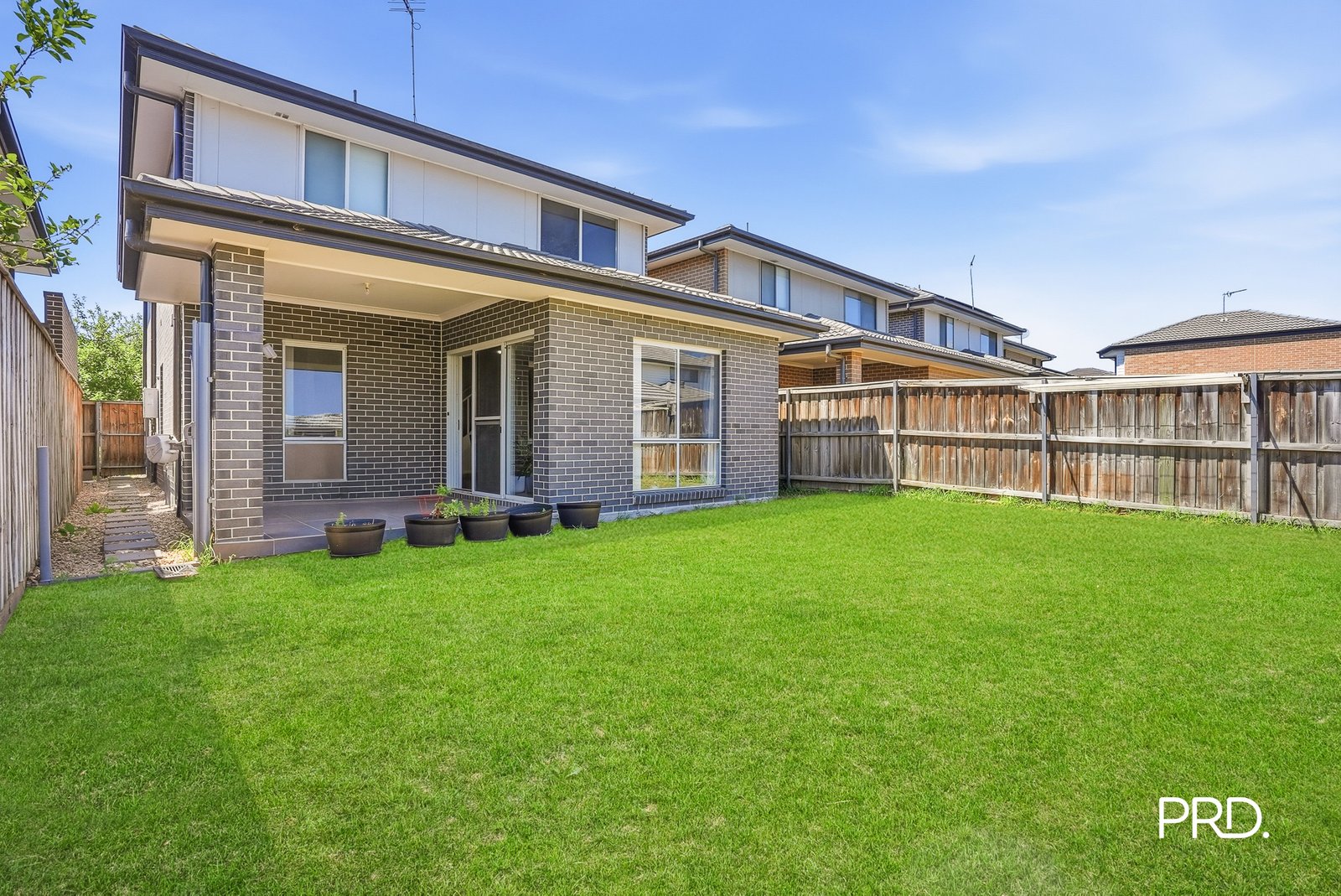 18 Walshaw St  Penrith 2