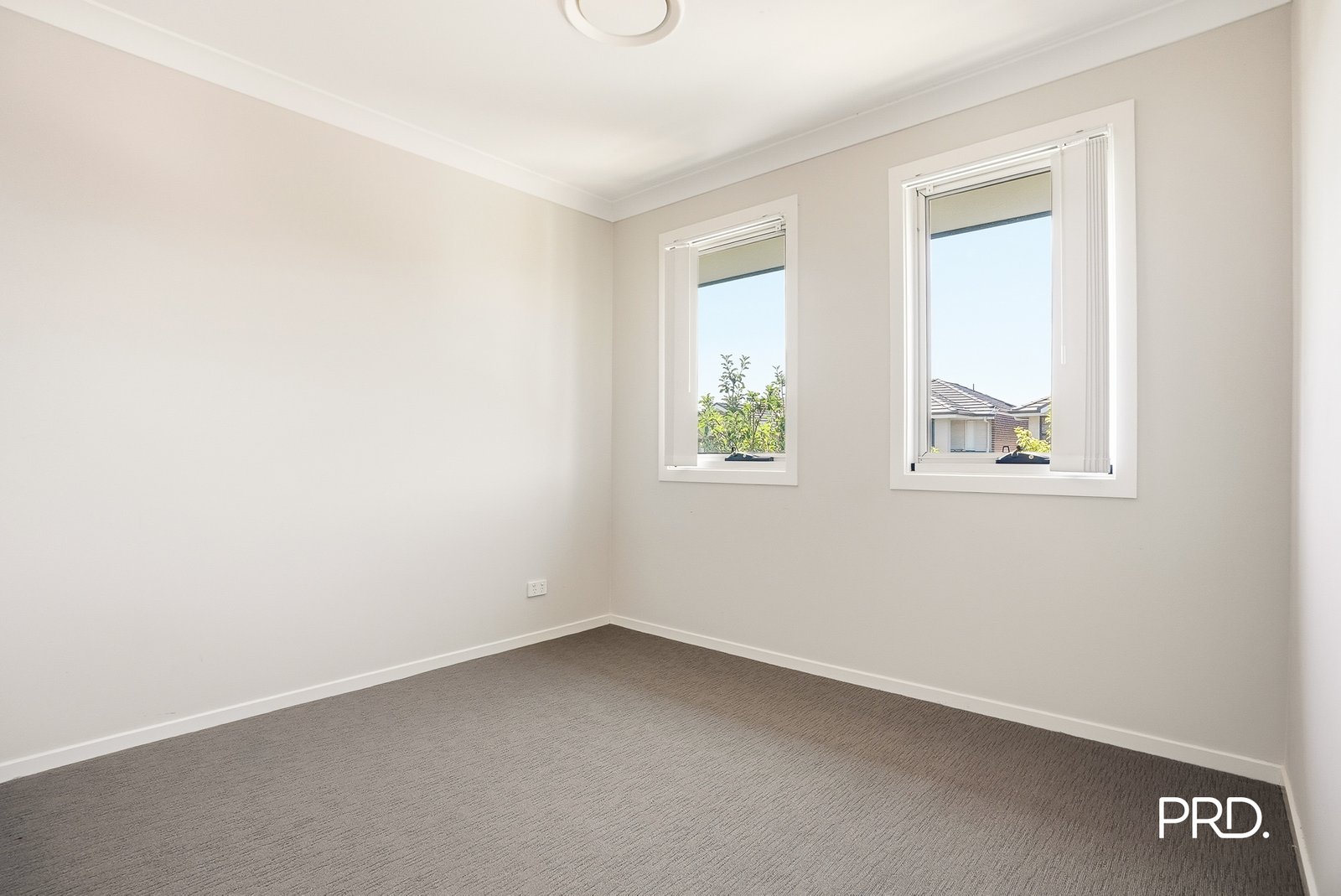 18 Walshaw St  Penrith 7