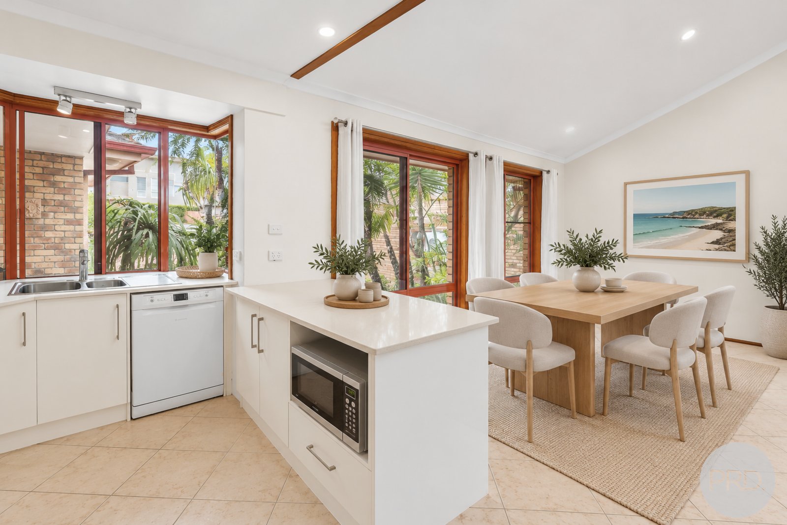 18 Waratah Avenue SALAMANDER BAY 10