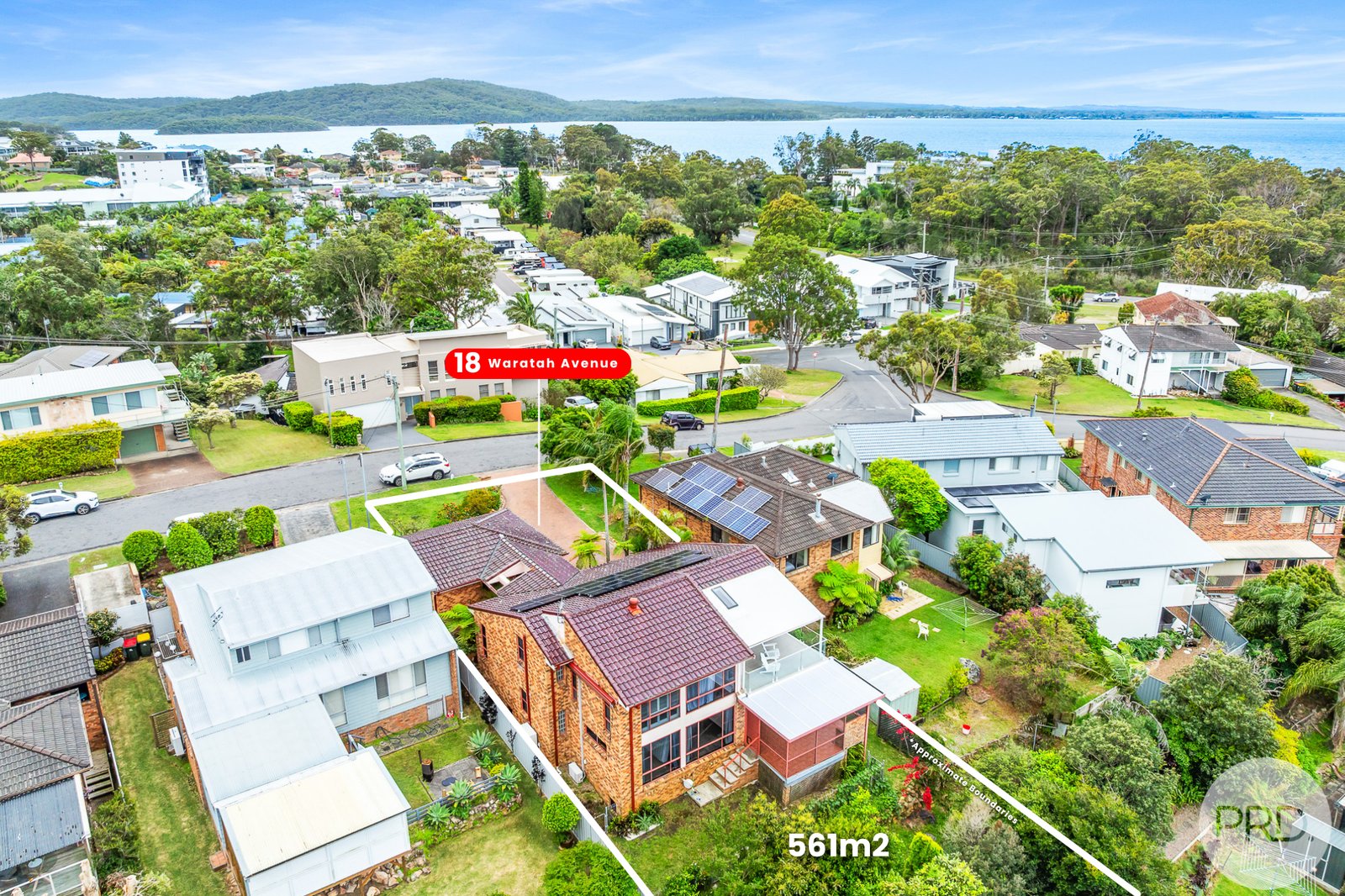 18 Waratah Avenue SALAMANDER BAY 21