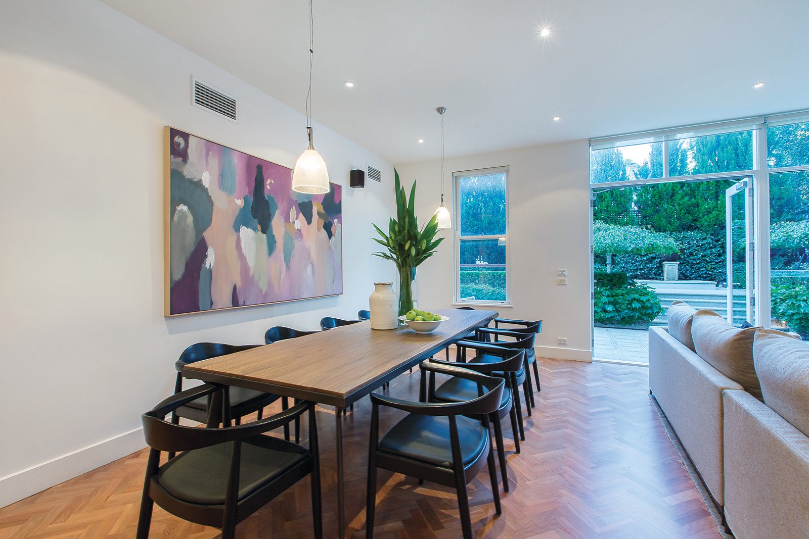 18 Warra Street, Toorak, VIC