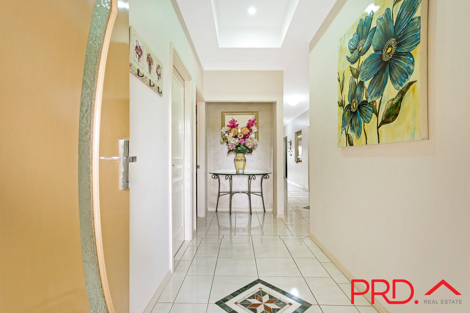 18 Warrah Drive TAMWORTH 3