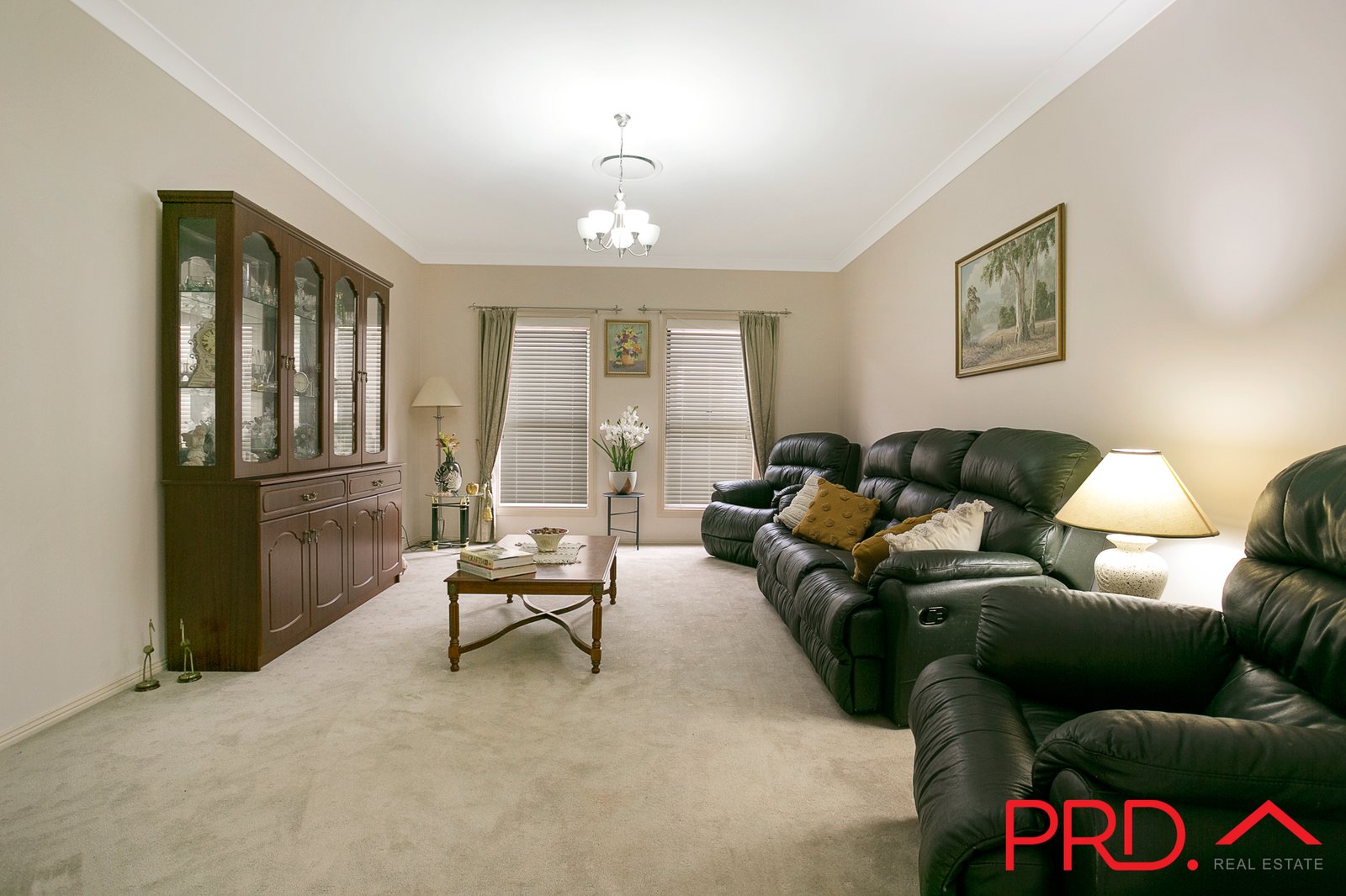 18 Warrah Drive TAMWORTH 9
