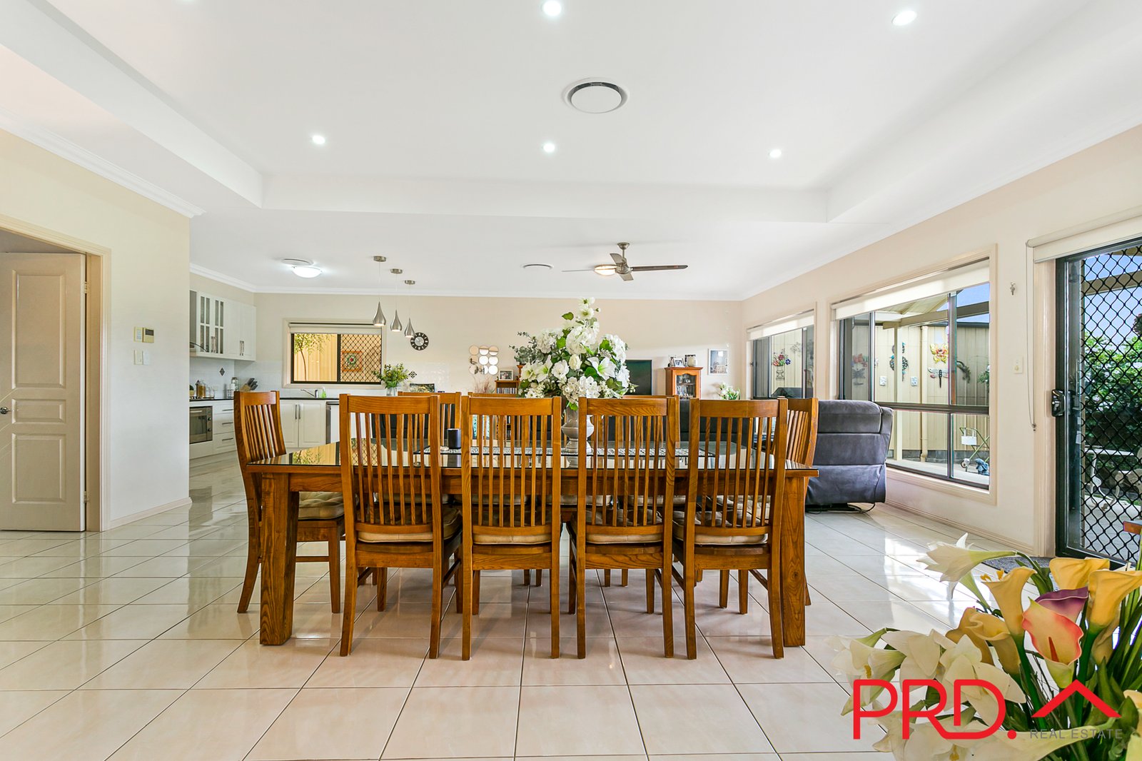 18 Warrah Drive TAMWORTH 16