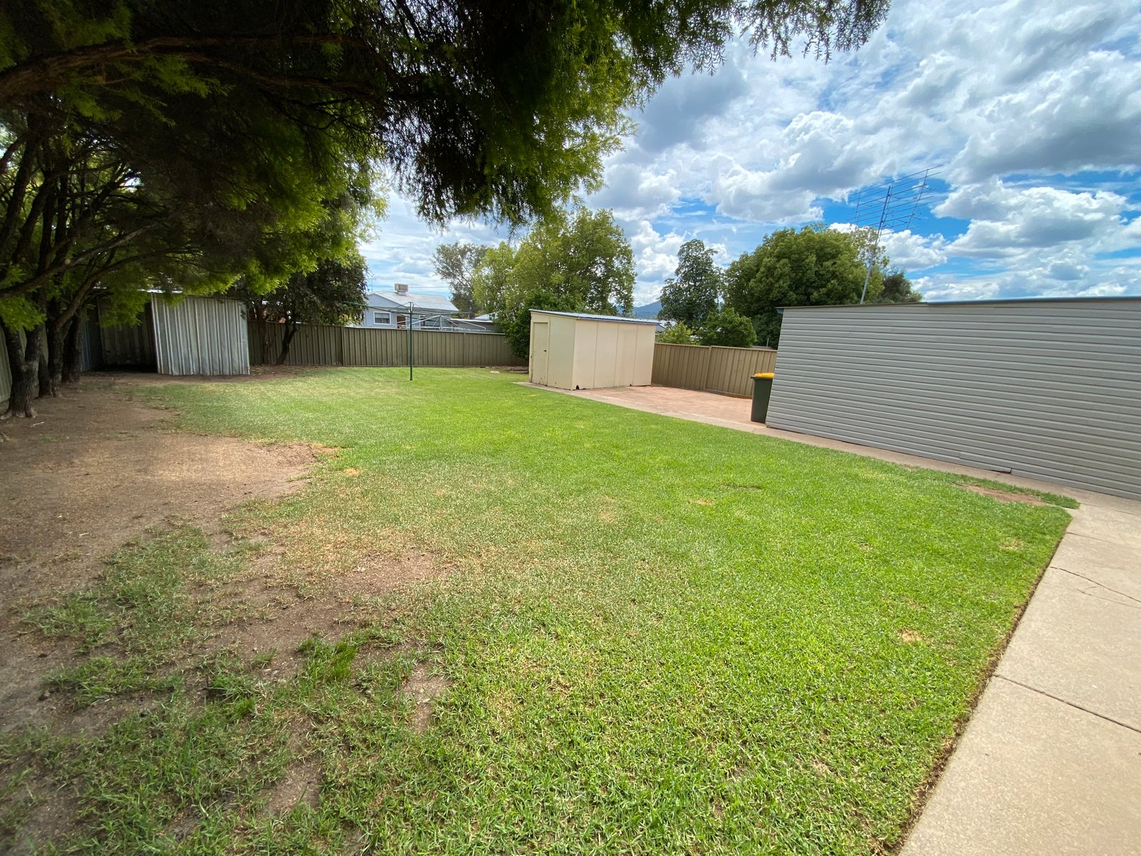 18 Warren Street TAMWORTH 10