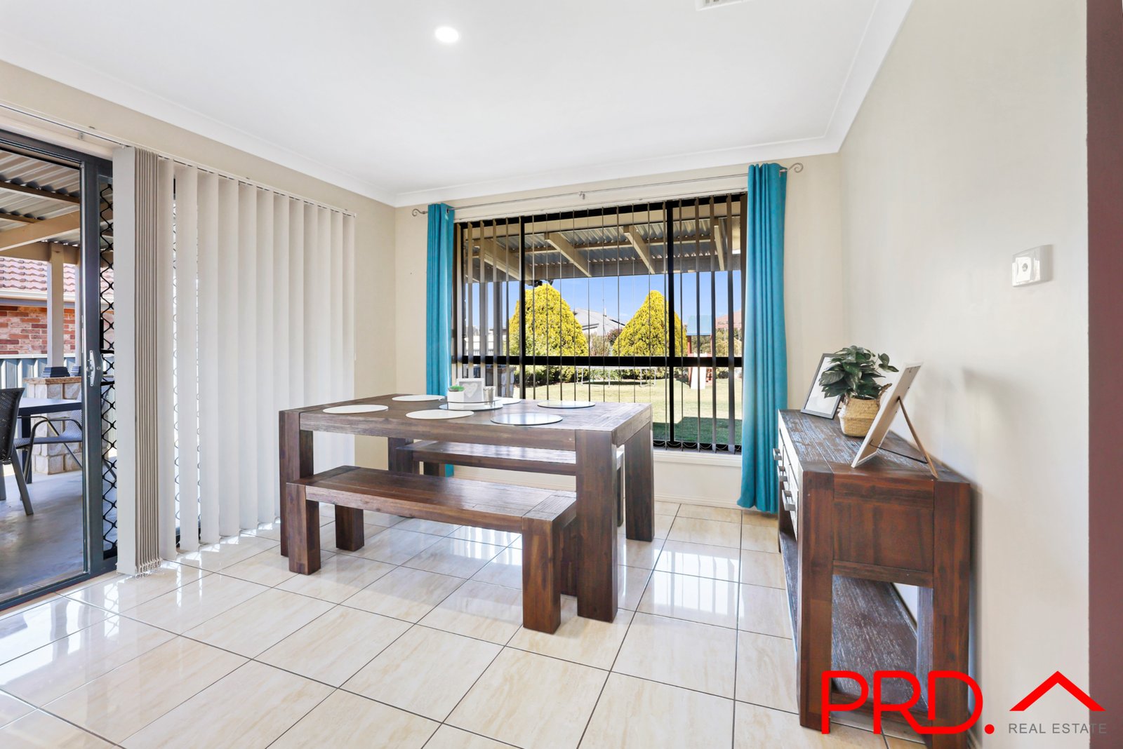 18 Warwick Road TAMWORTH 6