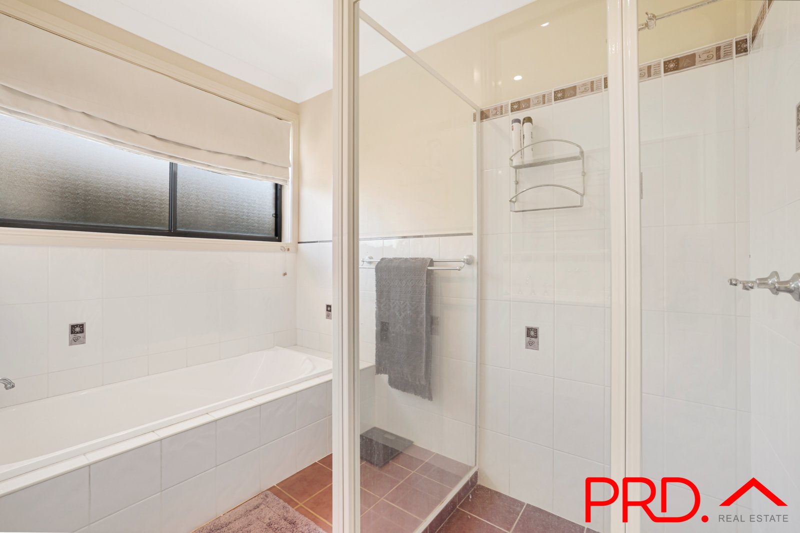 18 Warwick Road TAMWORTH 12