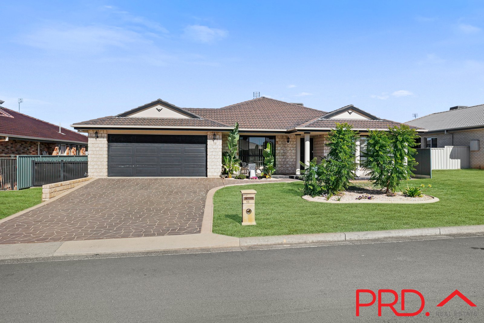 18 Warwick Road TAMWORTH 18