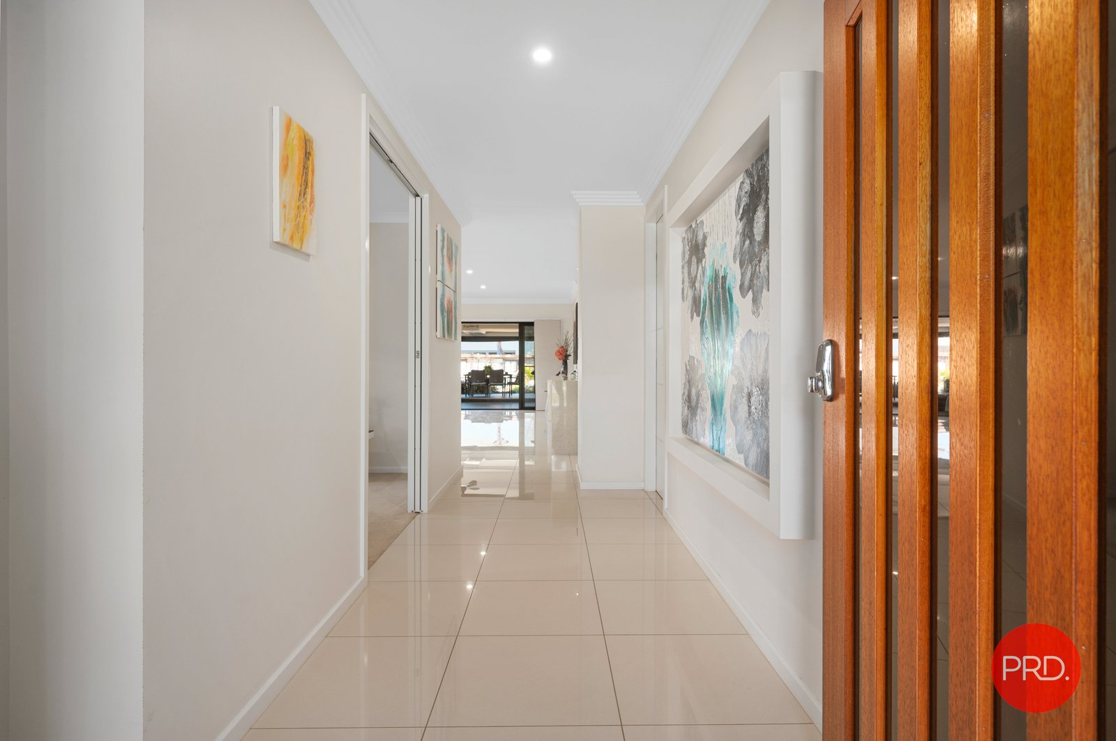 18 Watergum Close SAPPHIRE BEACH 3