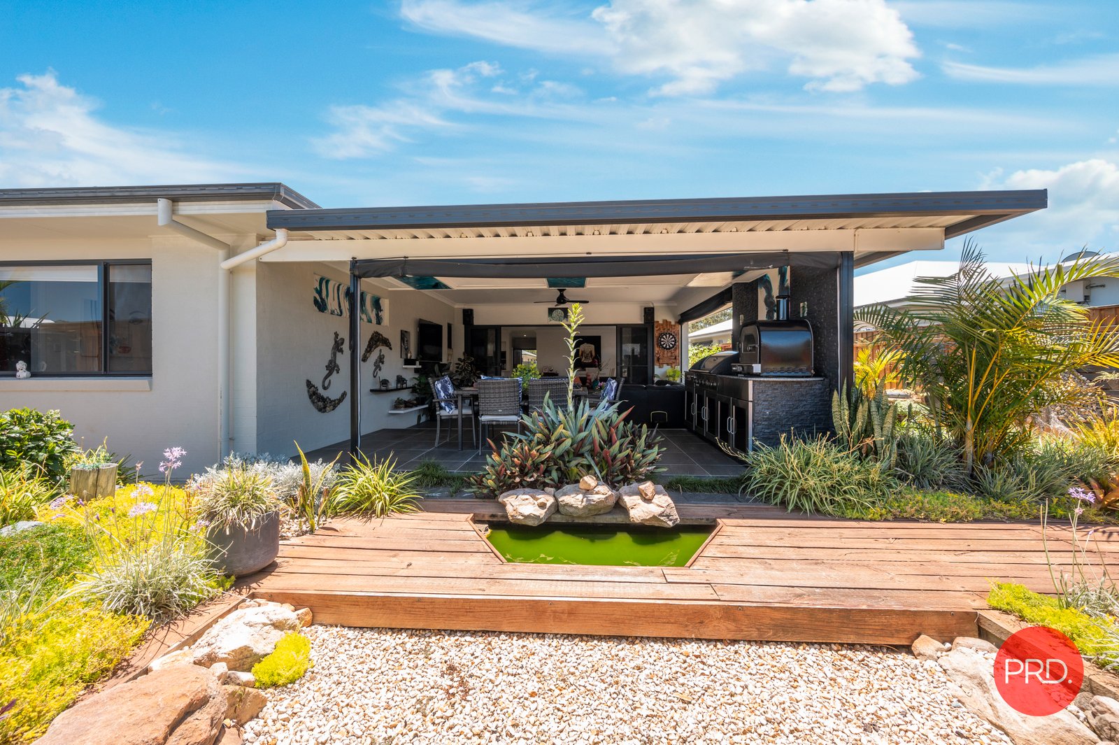 18 Watergum Close SAPPHIRE BEACH 23