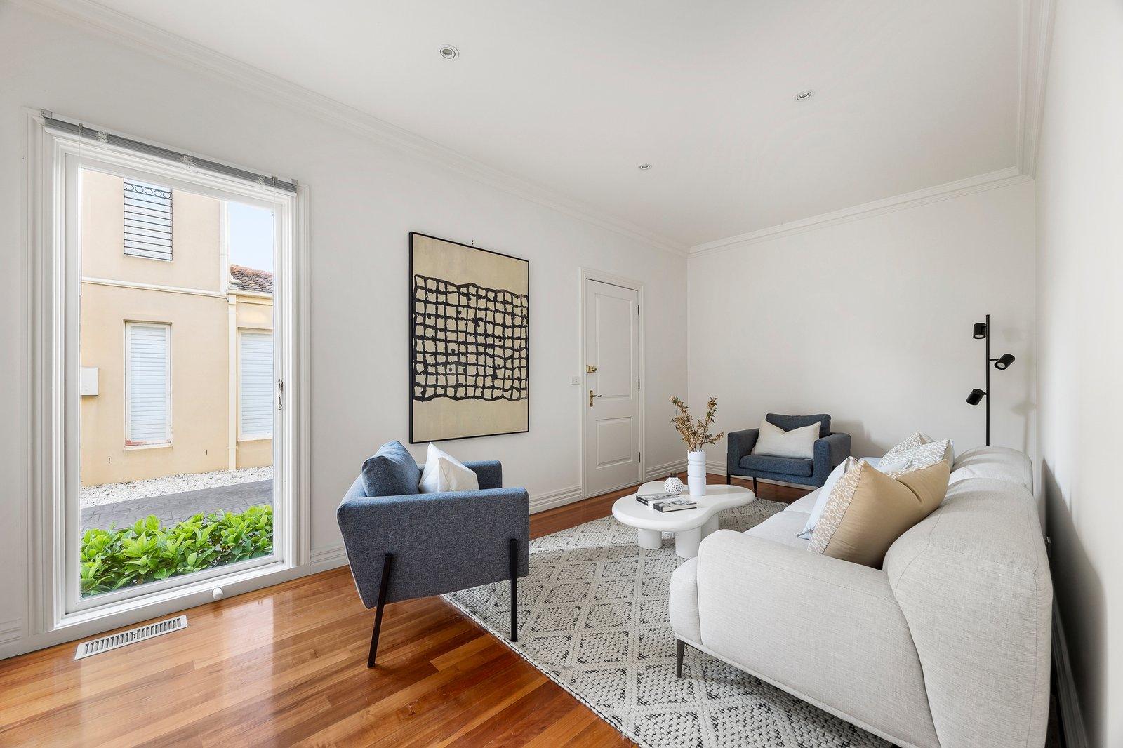 Real Estate and Property in 1/8 Wattle Avenue, Beaumaris, VIC