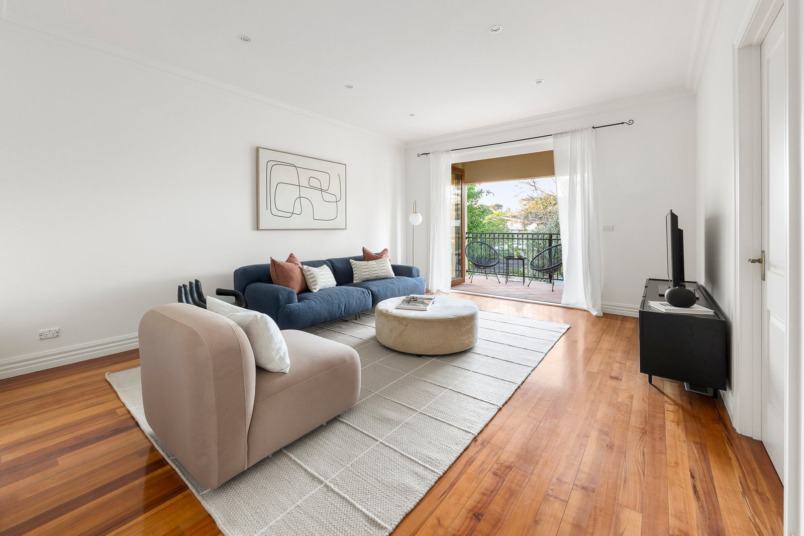 Real Estate and Property in 1/8 Wattle Avenue, Beaumaris, VIC