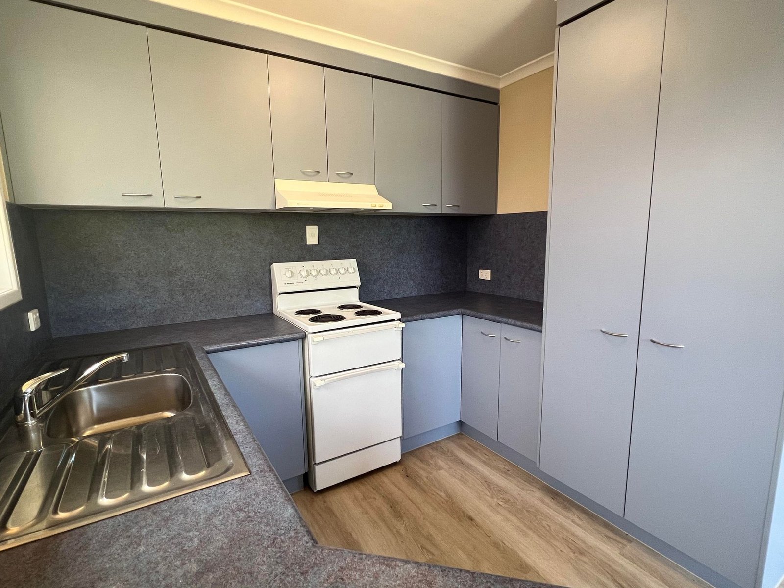 18 Wedge Street TANNUM SANDS 3