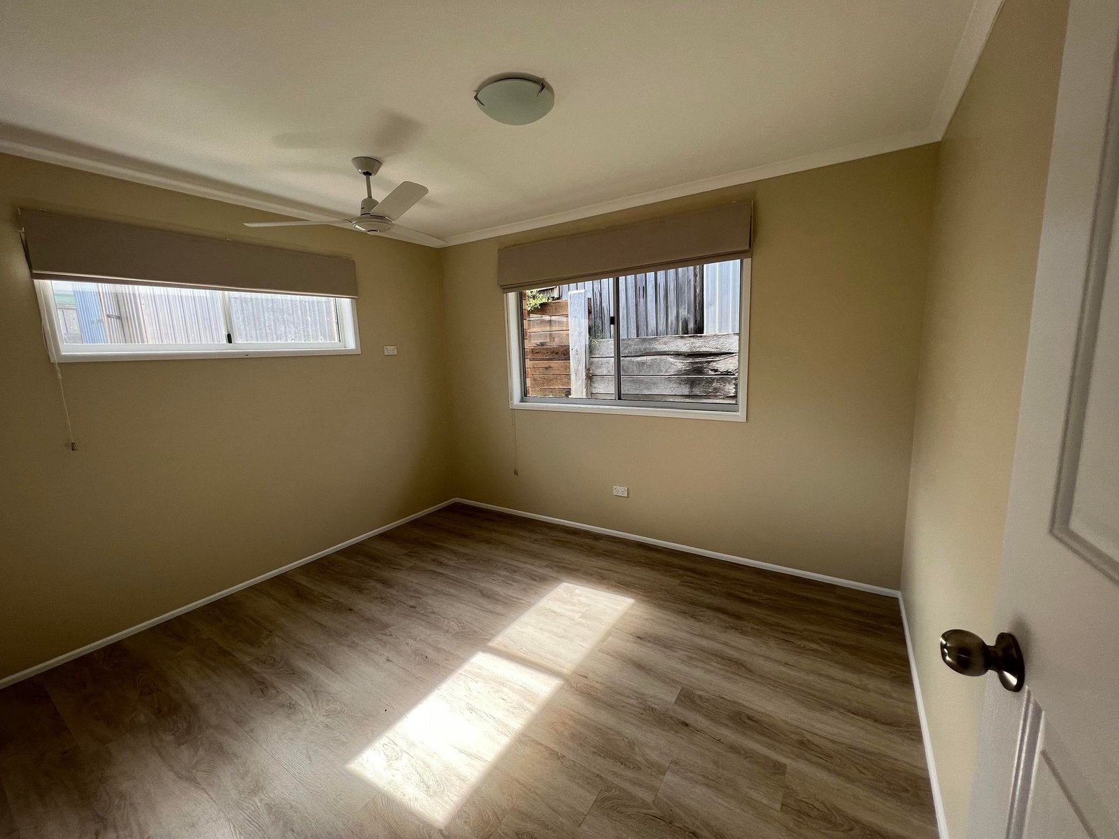 18 Wedge Street TANNUM SANDS 9