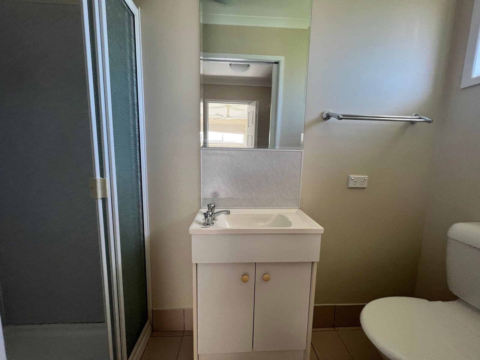 18 Wedge Street TANNUM SANDS 12
