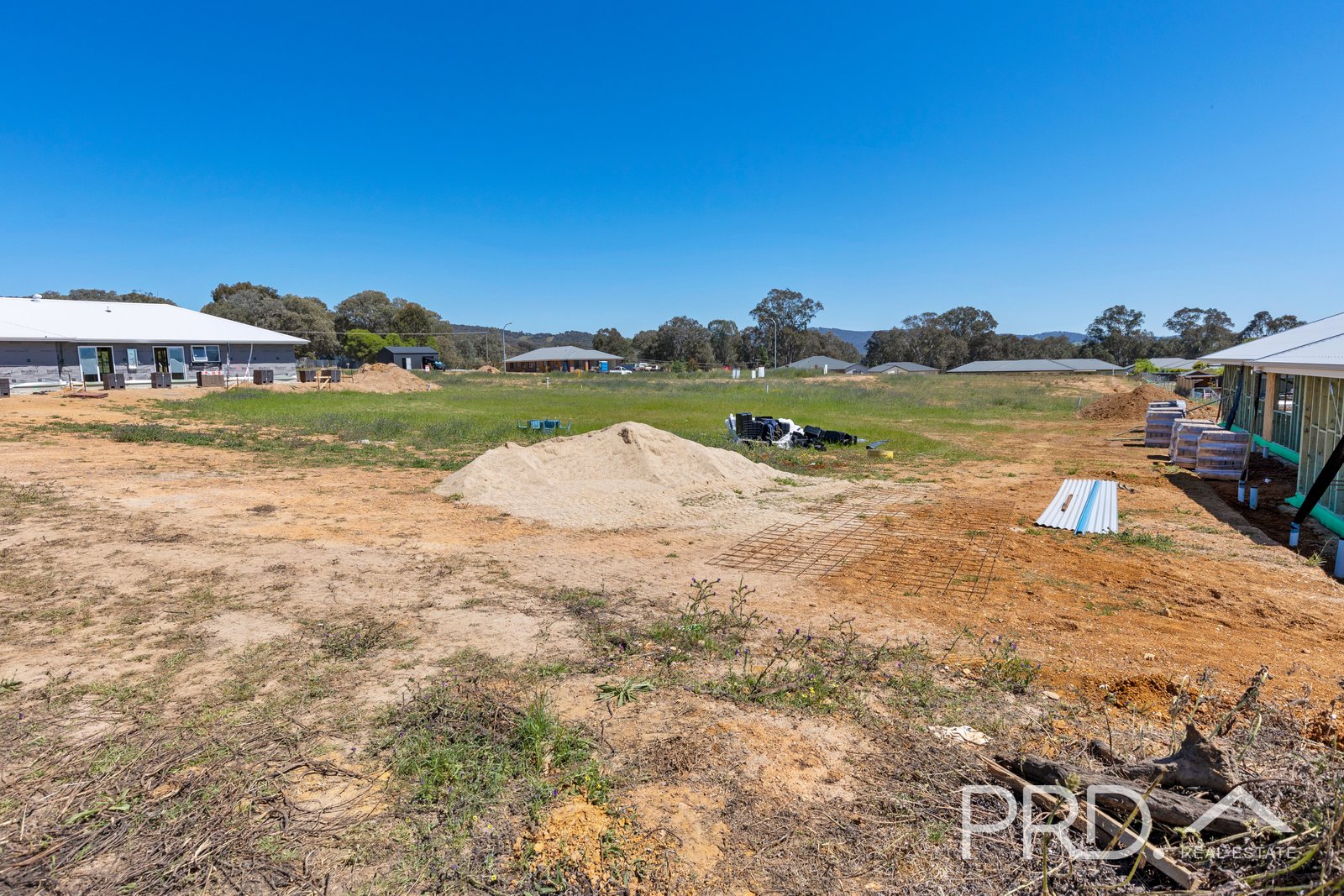 18 Weeden Place TUMUT 5