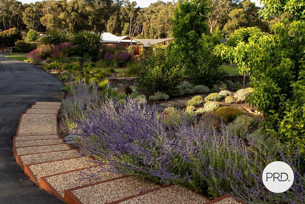 18 White Hills Road CRESWICK 23