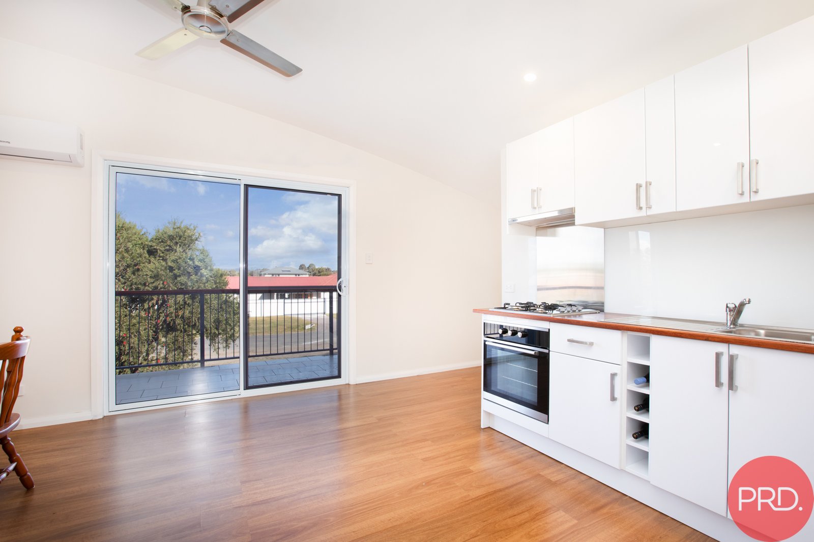 18 William Street BRANXTON 8