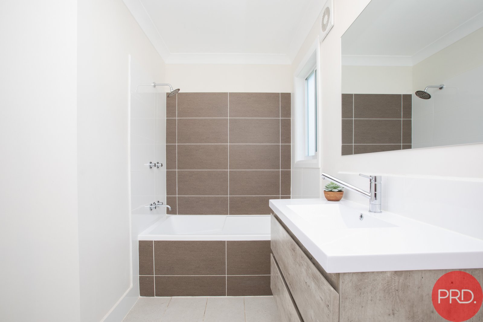 18 William Street BRANXTON 20