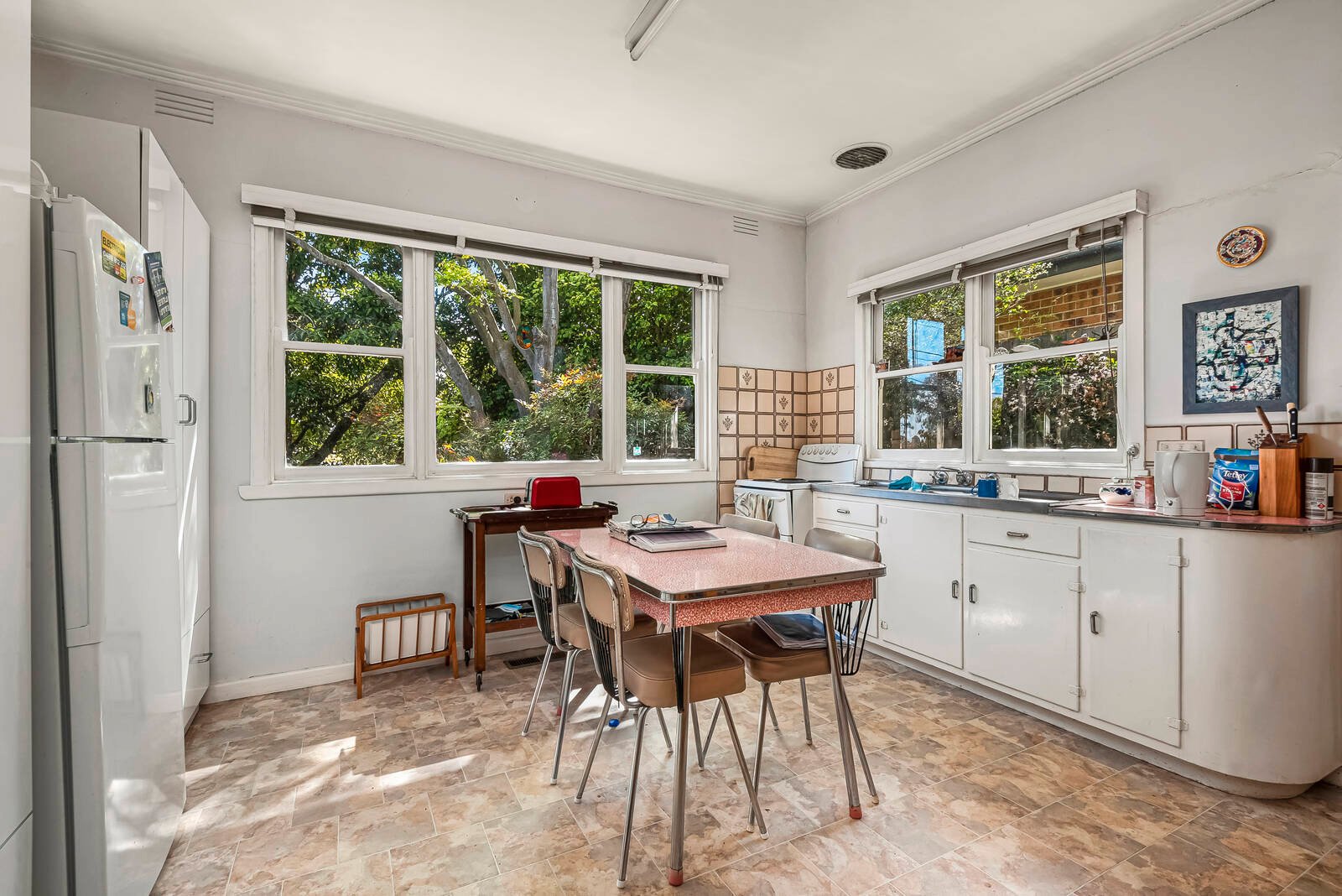 Real Estate and Property in 18 Wilson Road, Glen Waverley, VIC