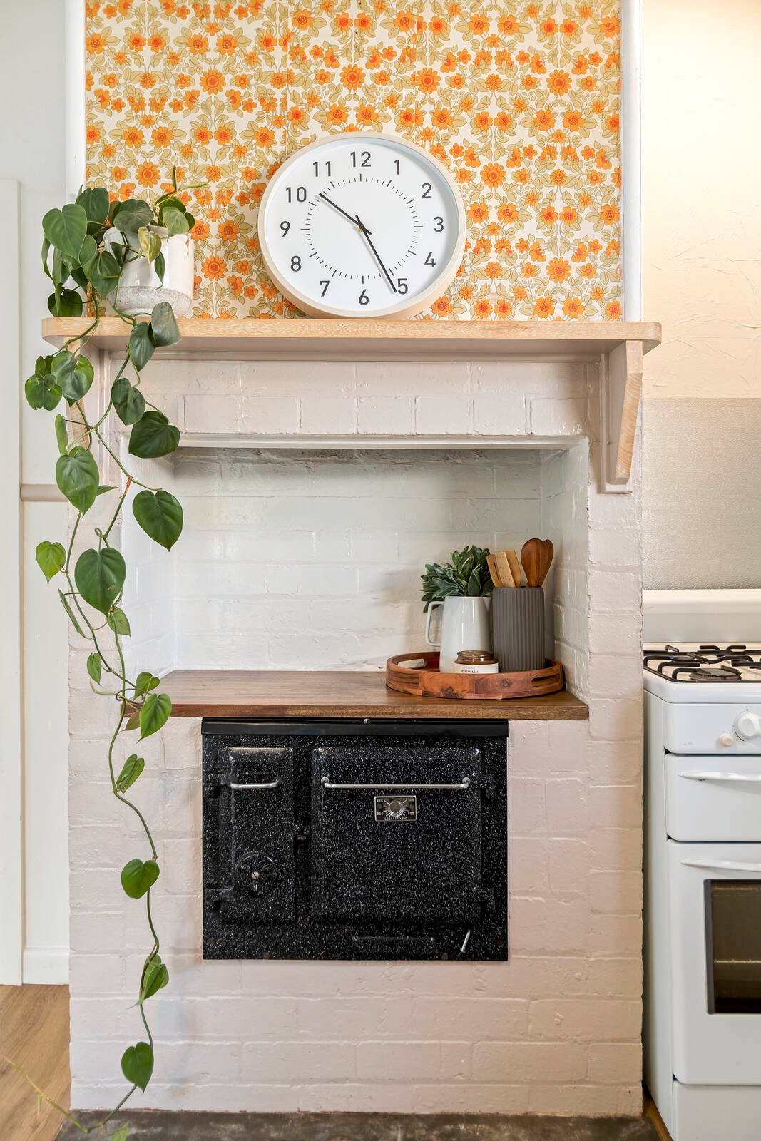 Real Estate and Property in 18 Wilsons Road, Newcomb, VIC