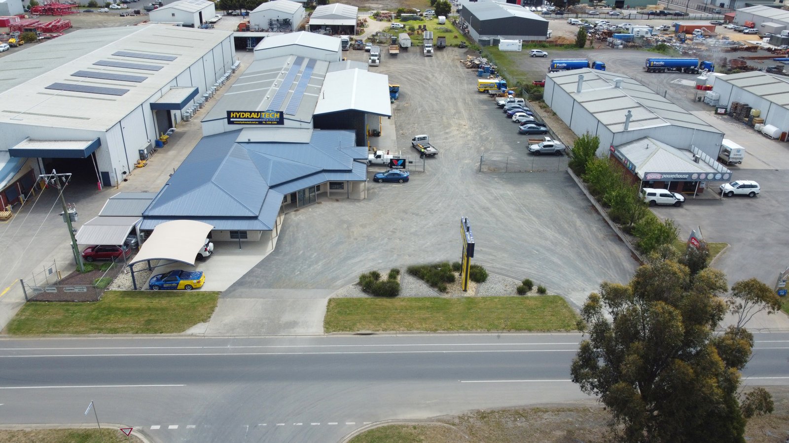 18 Wiltshire Lane DELACOMBE 9