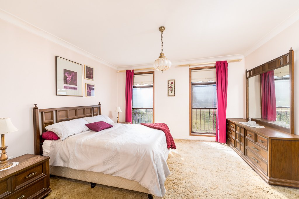 18 Windermere Crescent PANANIA 5