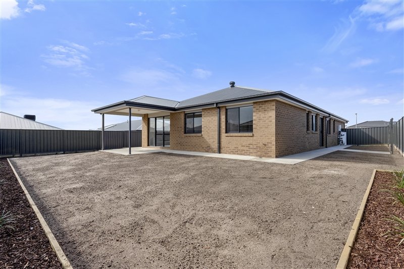 18 Windmill Street HUNTLY 10