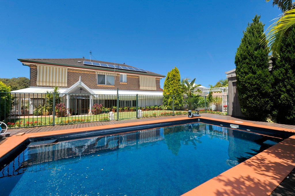 18 Windward Close CORLETTE 2