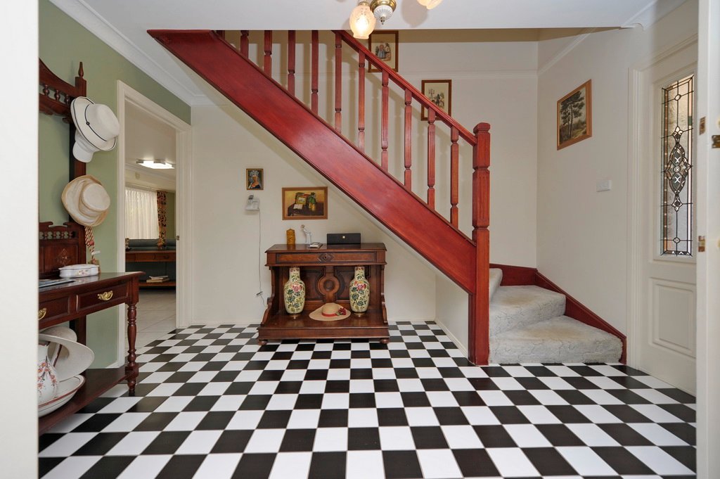 18 Windward Close CORLETTE 10