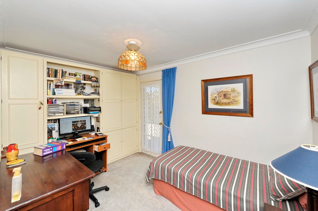 18 Windward Close CORLETTE 16