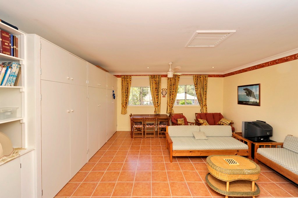 18 Windward Close CORLETTE 10