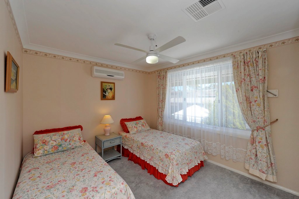 18 Windward Close CORLETTE 15