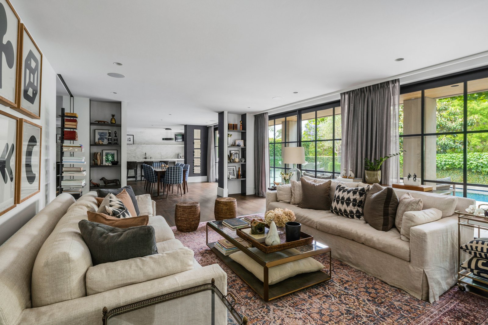 18 Winifred Crescent, Toorak, 3142