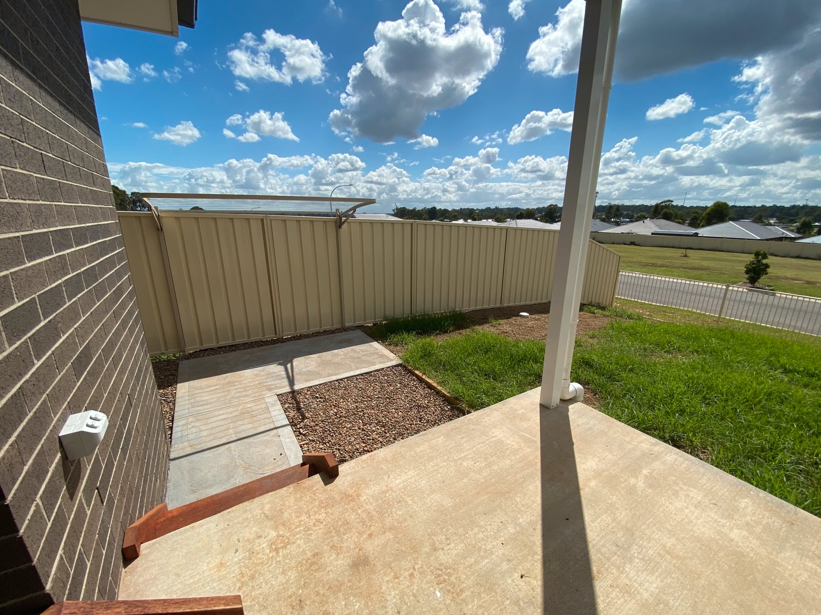 1/8 Wyla Street Bellbird 16