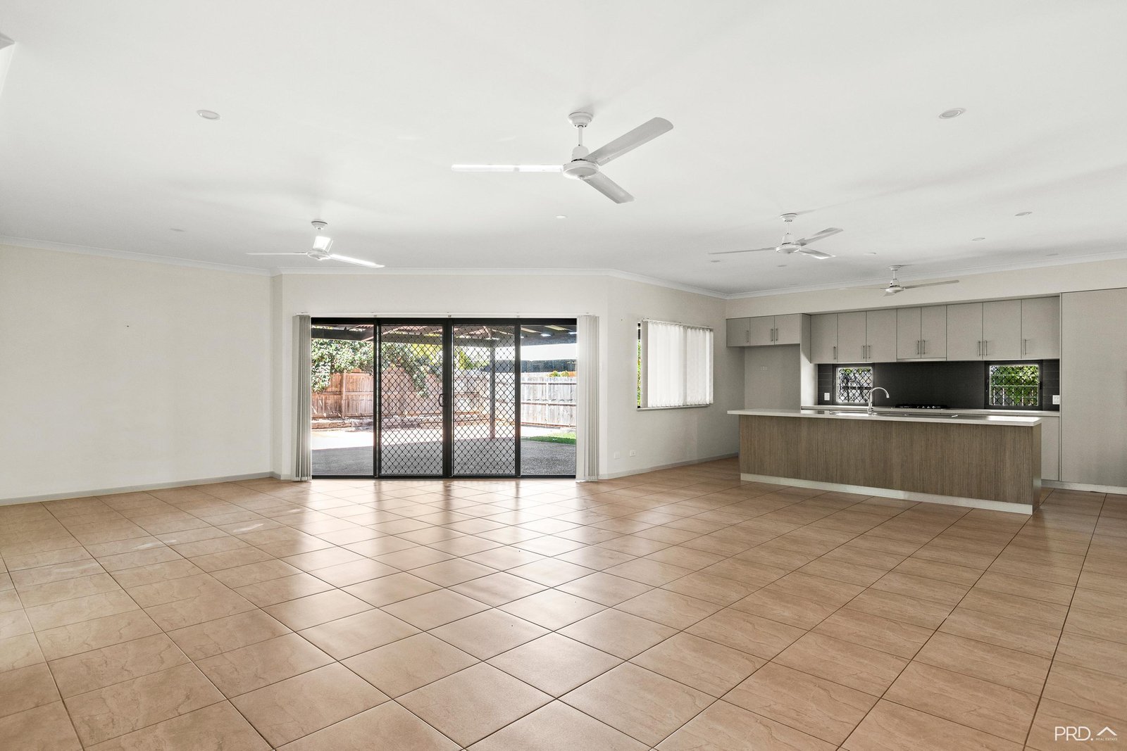 18 Yanban Street CABLE BEACH 12