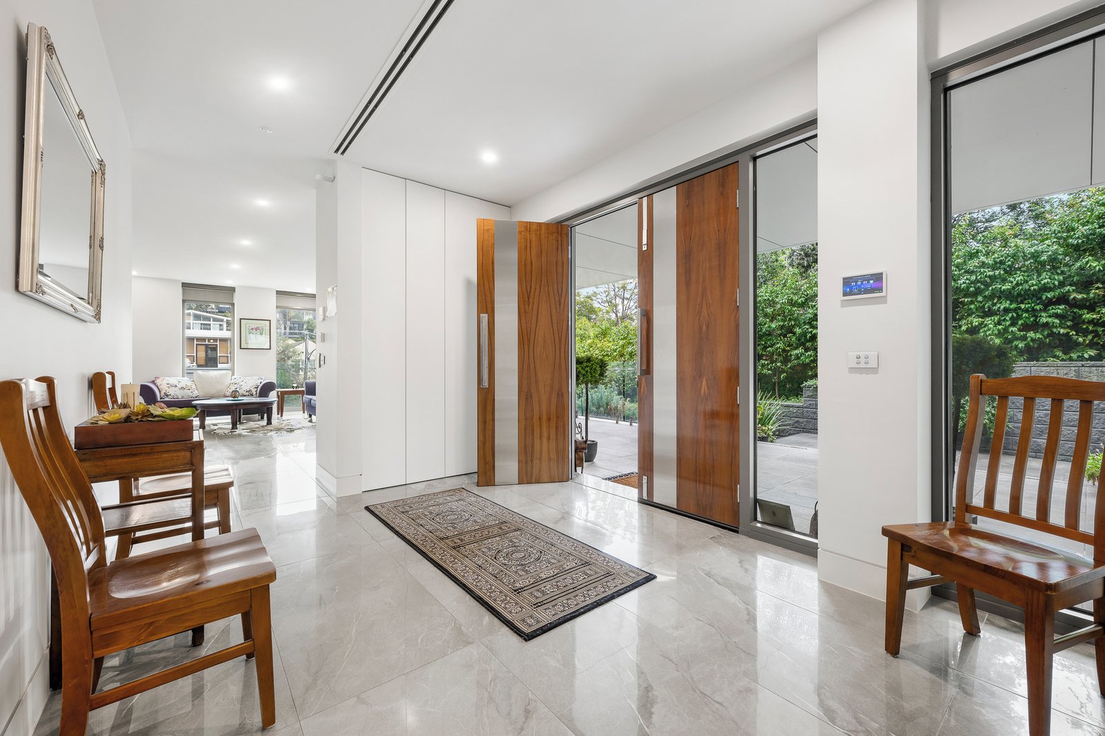 1/8 Yarravale Road, Kew, 3101