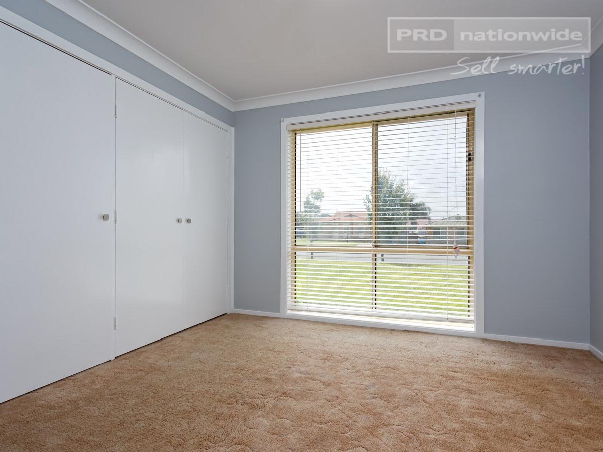 18 Yentoo Drive GLENFIELD PARK 5