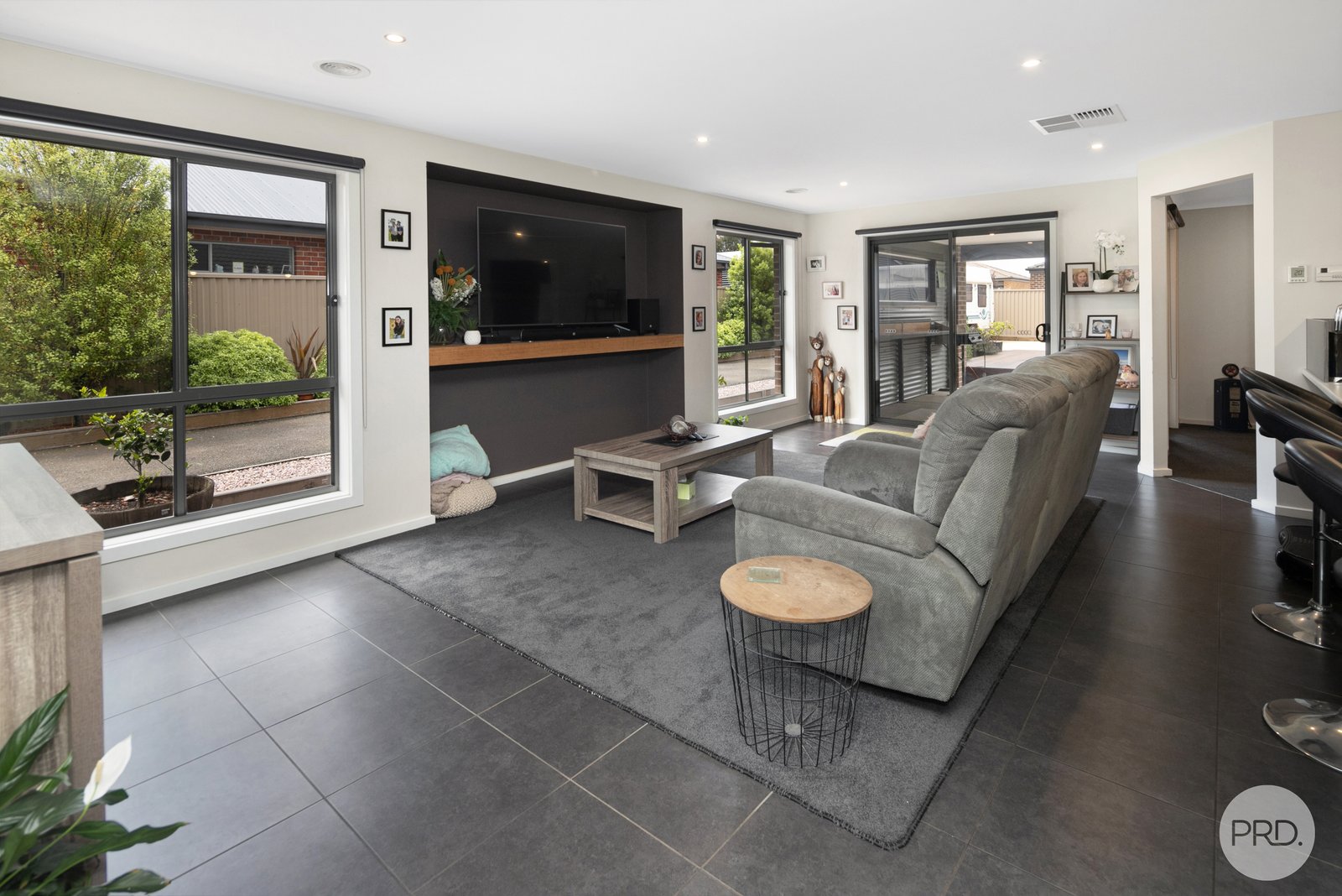 18 Yorkdale Boulevard WINTER VALLEY 6