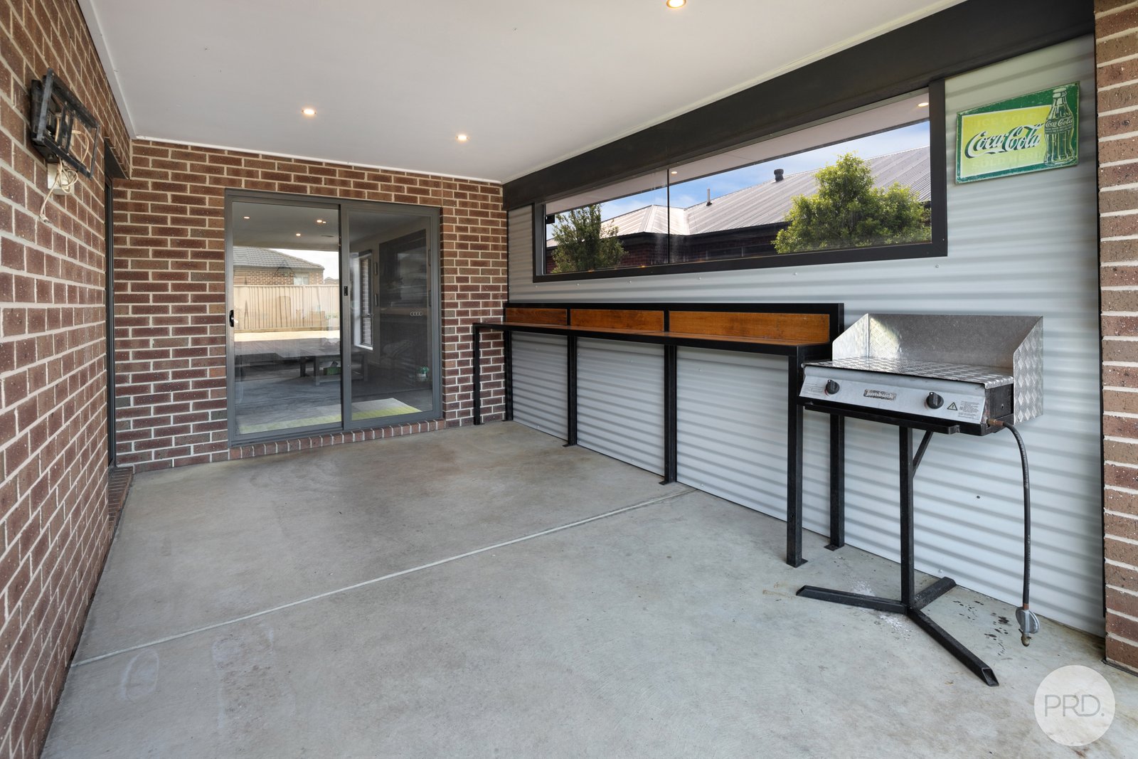 18 Yorkdale Boulevard WINTER VALLEY 8