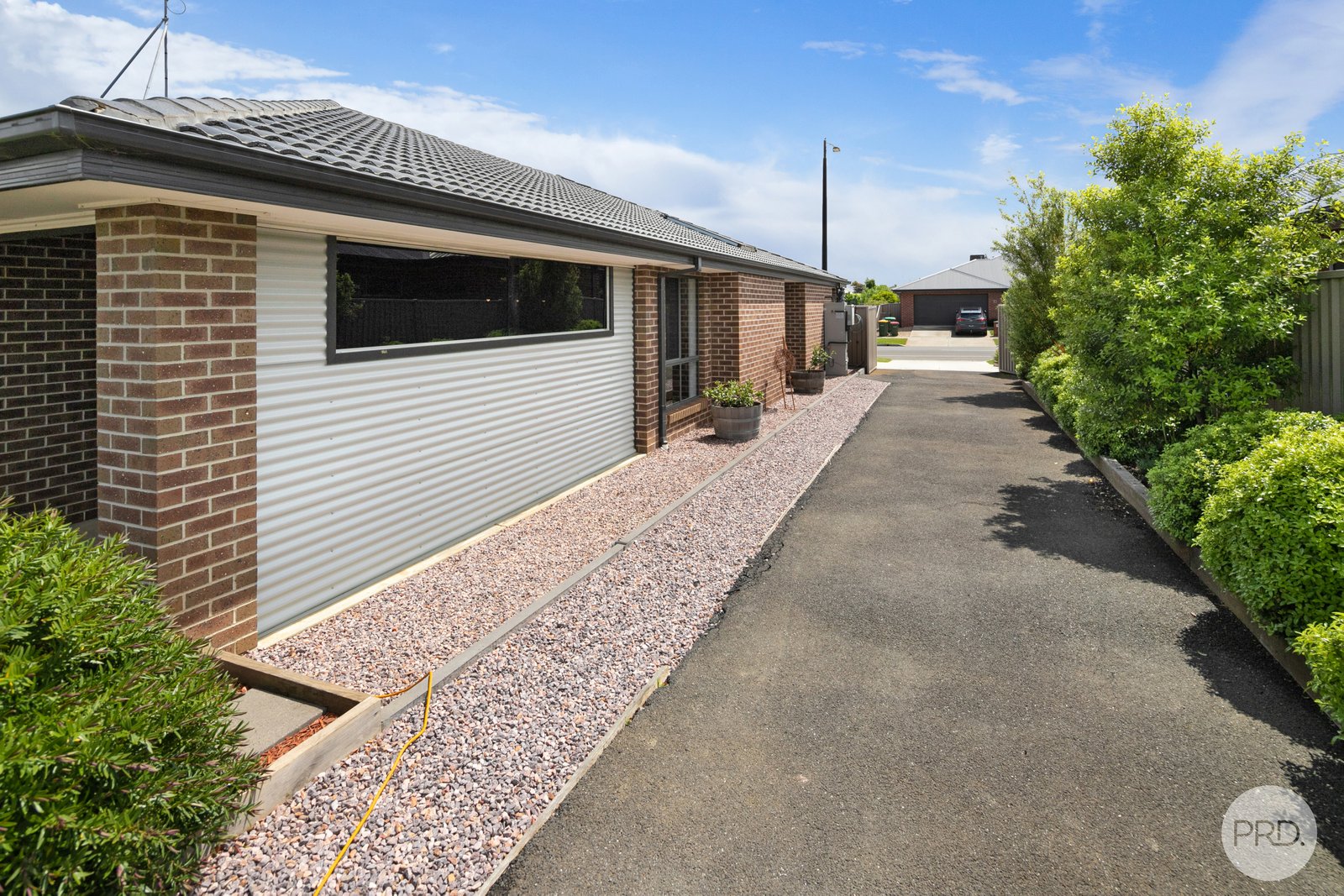 18 Yorkdale Boulevard WINTER VALLEY 11