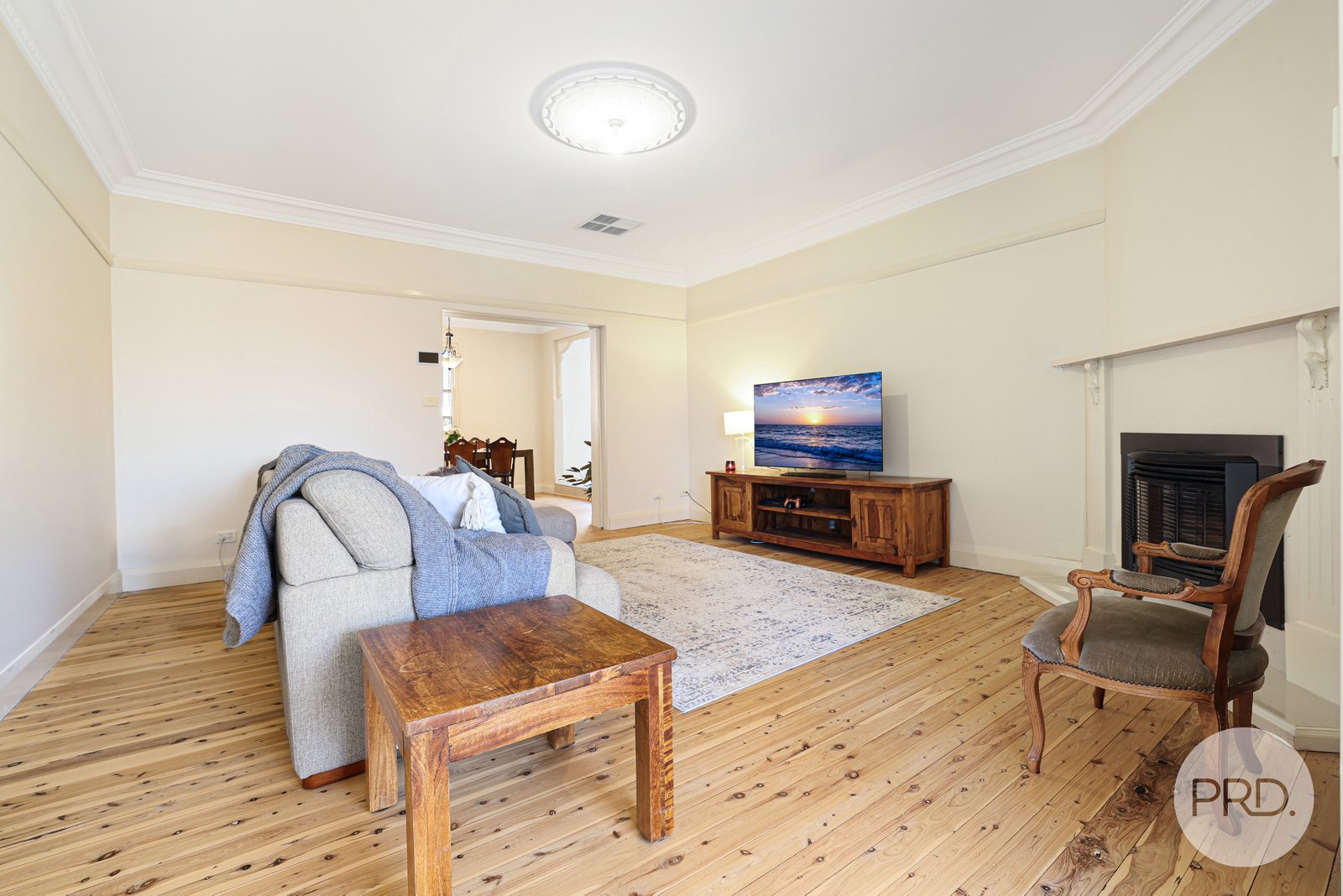 180 Carthage Street TAMWORTH 11