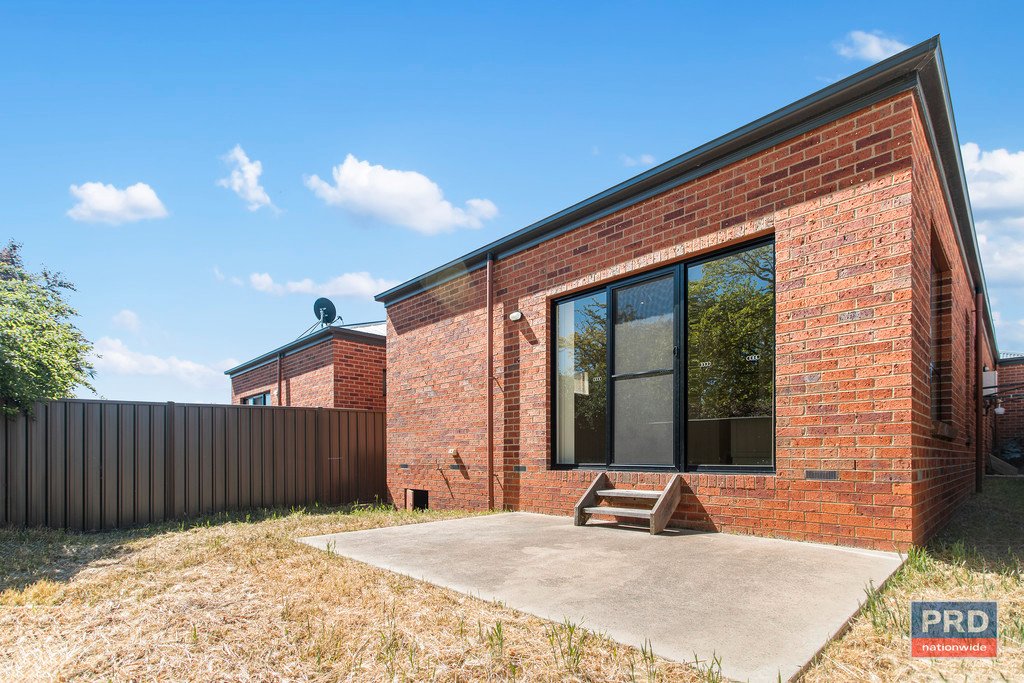 1/80 Condon Street KENNINGTON 9