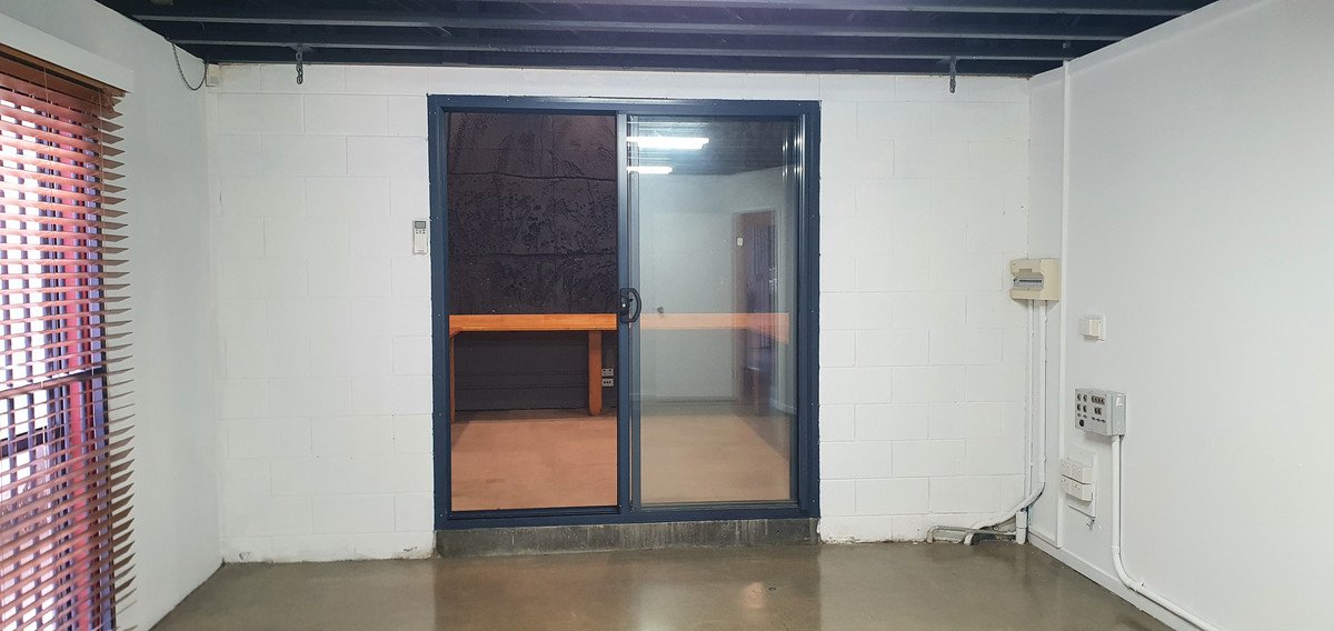 1/80 Dover Dve  Burleigh Heads 10